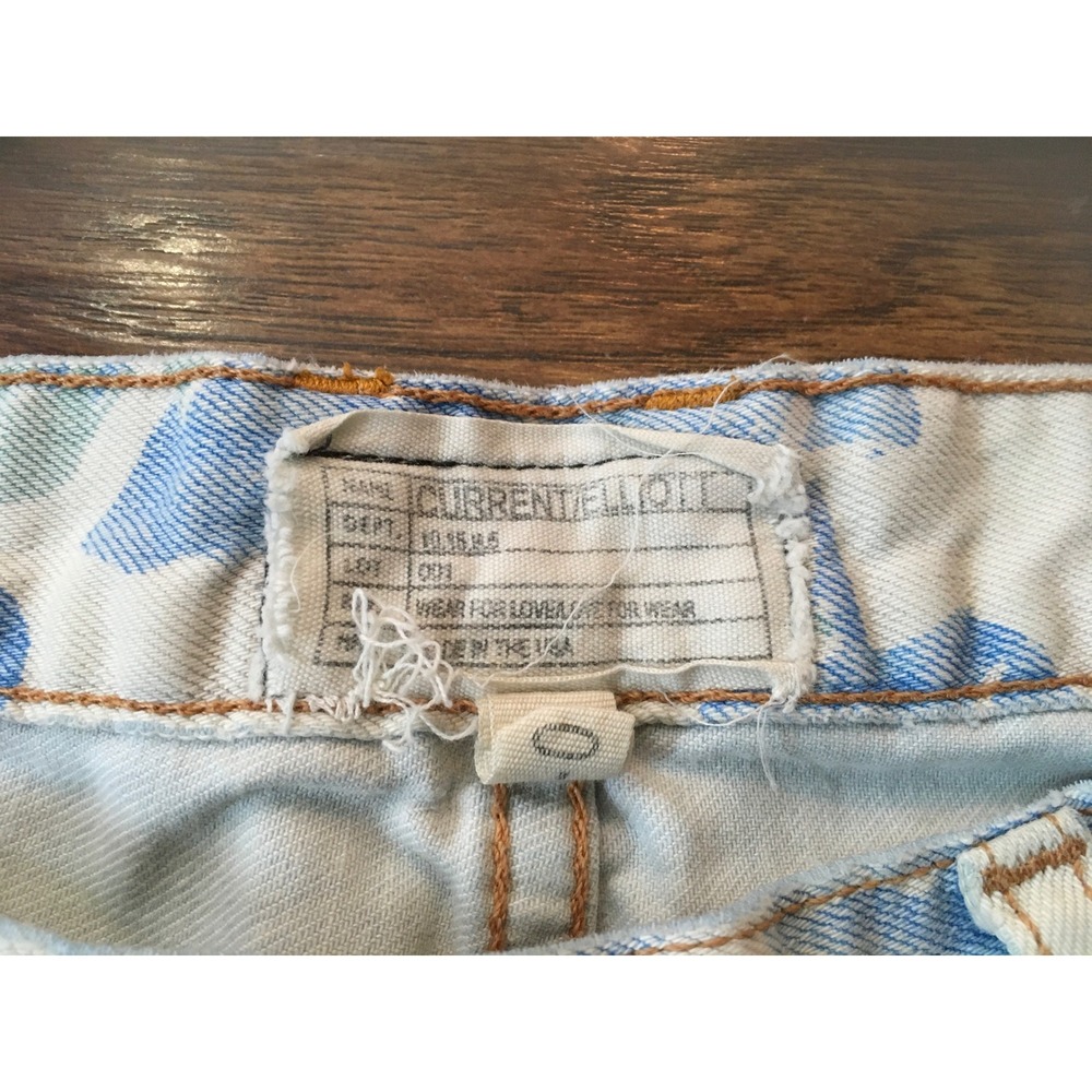 Current Elliott Blue Floral Rose Denim Cut Off Shorts Light Wash Size 0 USA - Picture 2 of 5